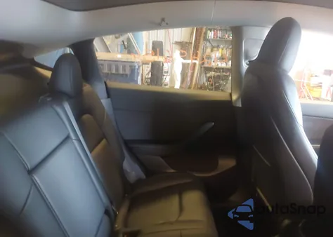 2022 Tesla Model Y Performance Dual Motor All-Wheel Drive из США, поврежденный, VIN 7SAYGDEFXNF505493